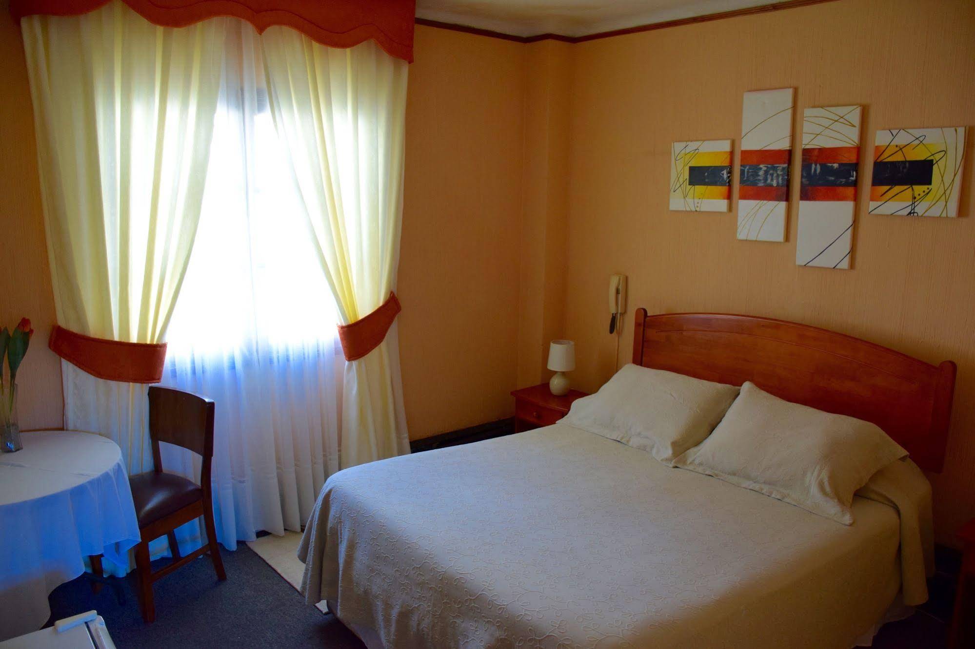 Hotel Hispano