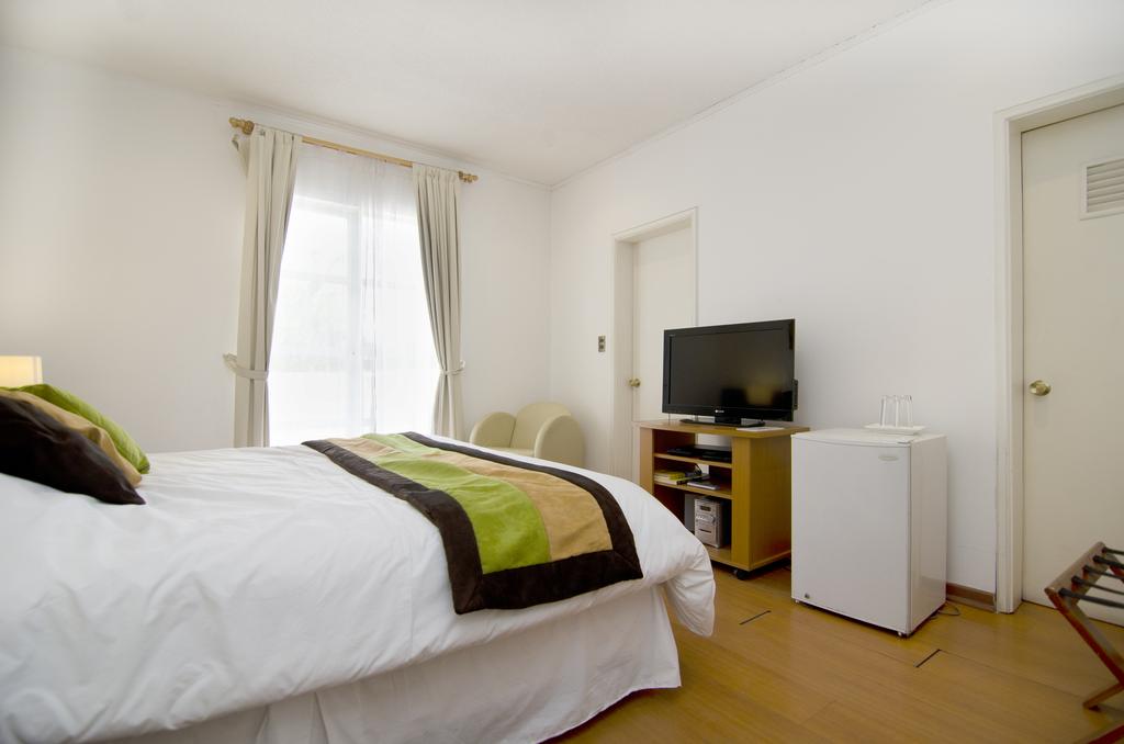 Rent a Home Boutique