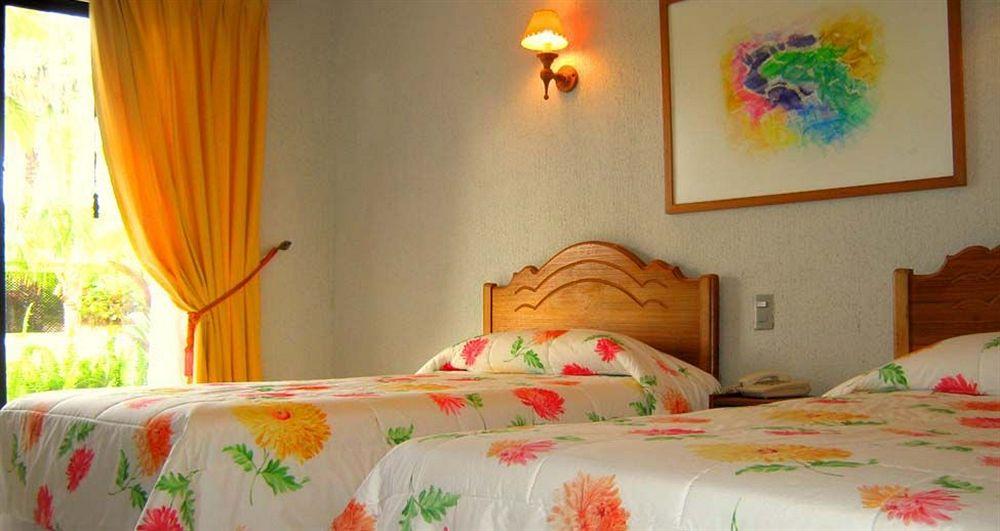 Taha Tai Hotel