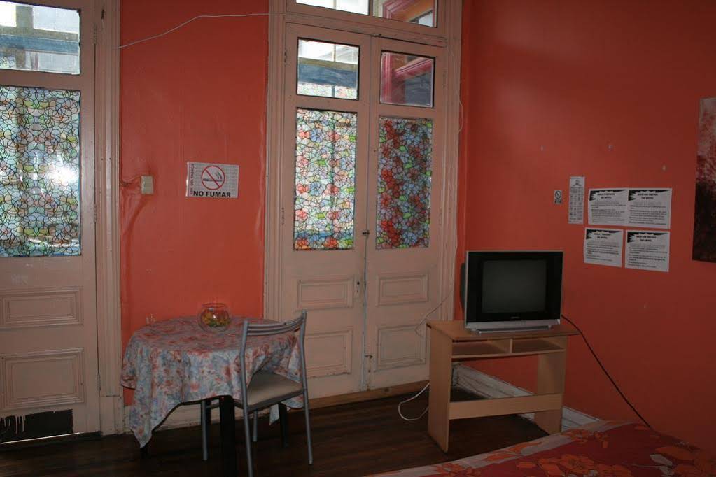 Hostal Costa Manantial