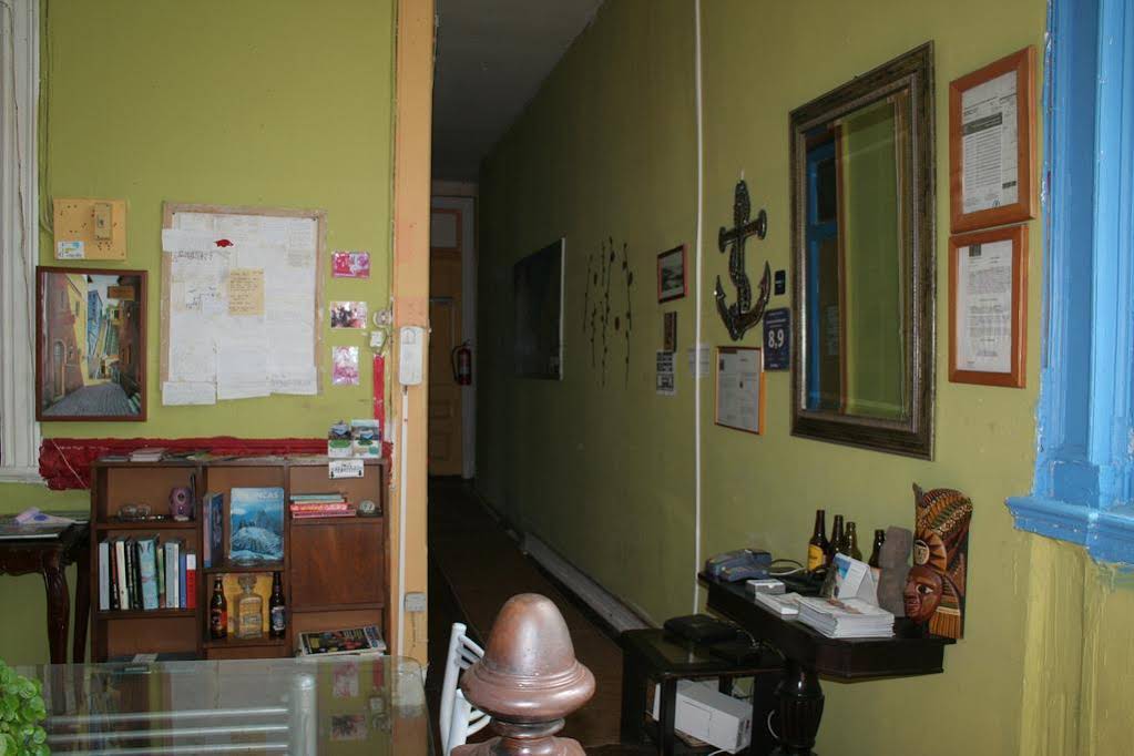 Hostal Costa Manantial