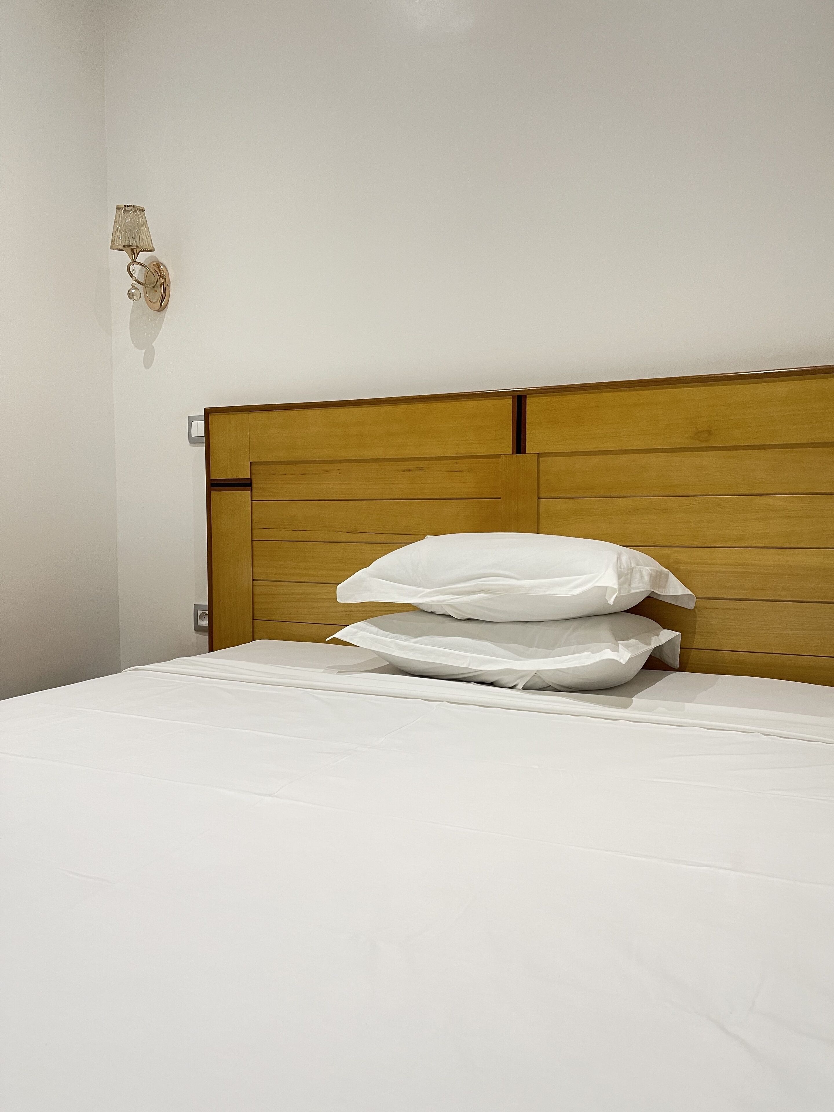 Shalom City Hotel