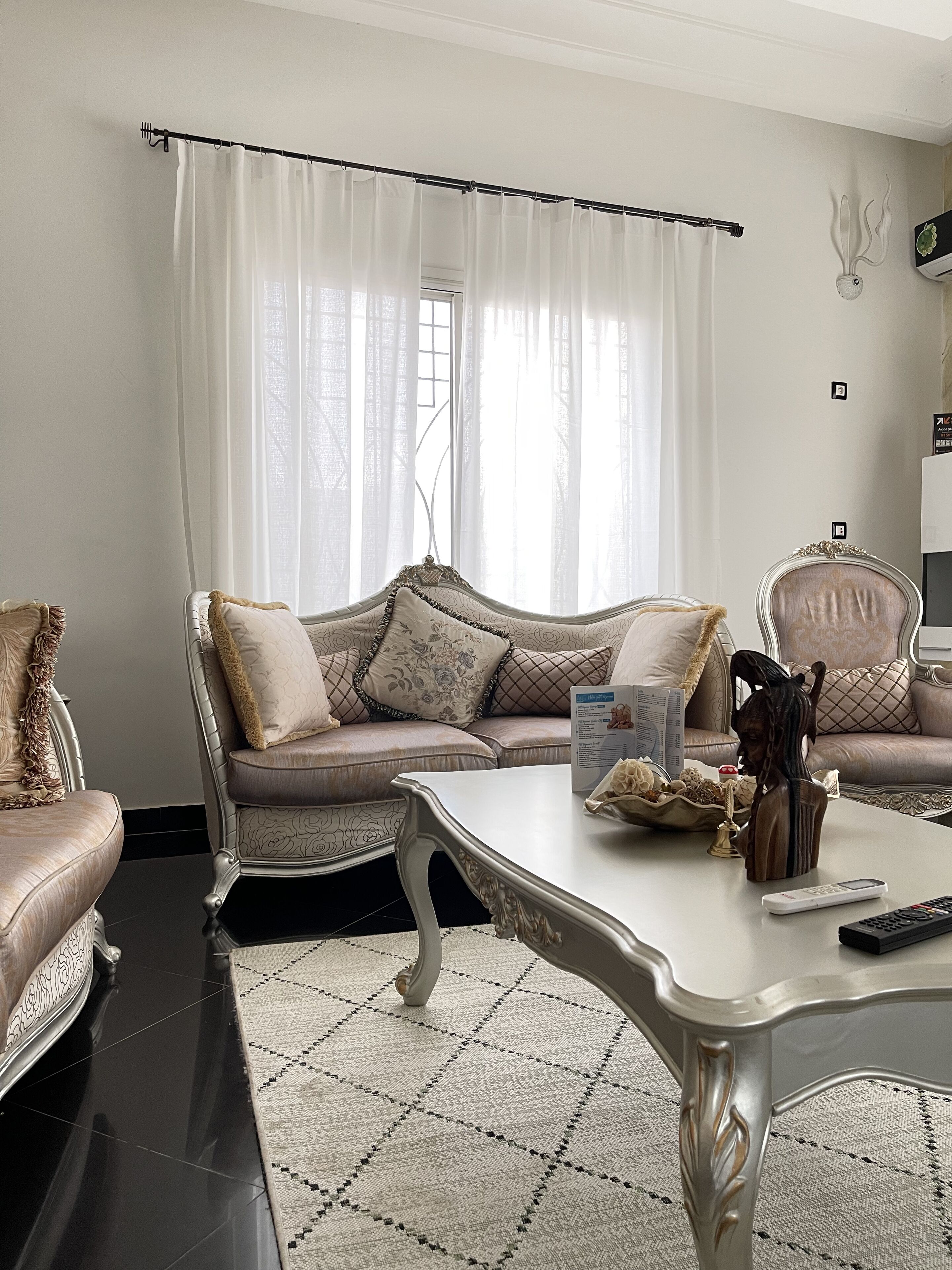 Shalom City Hotel