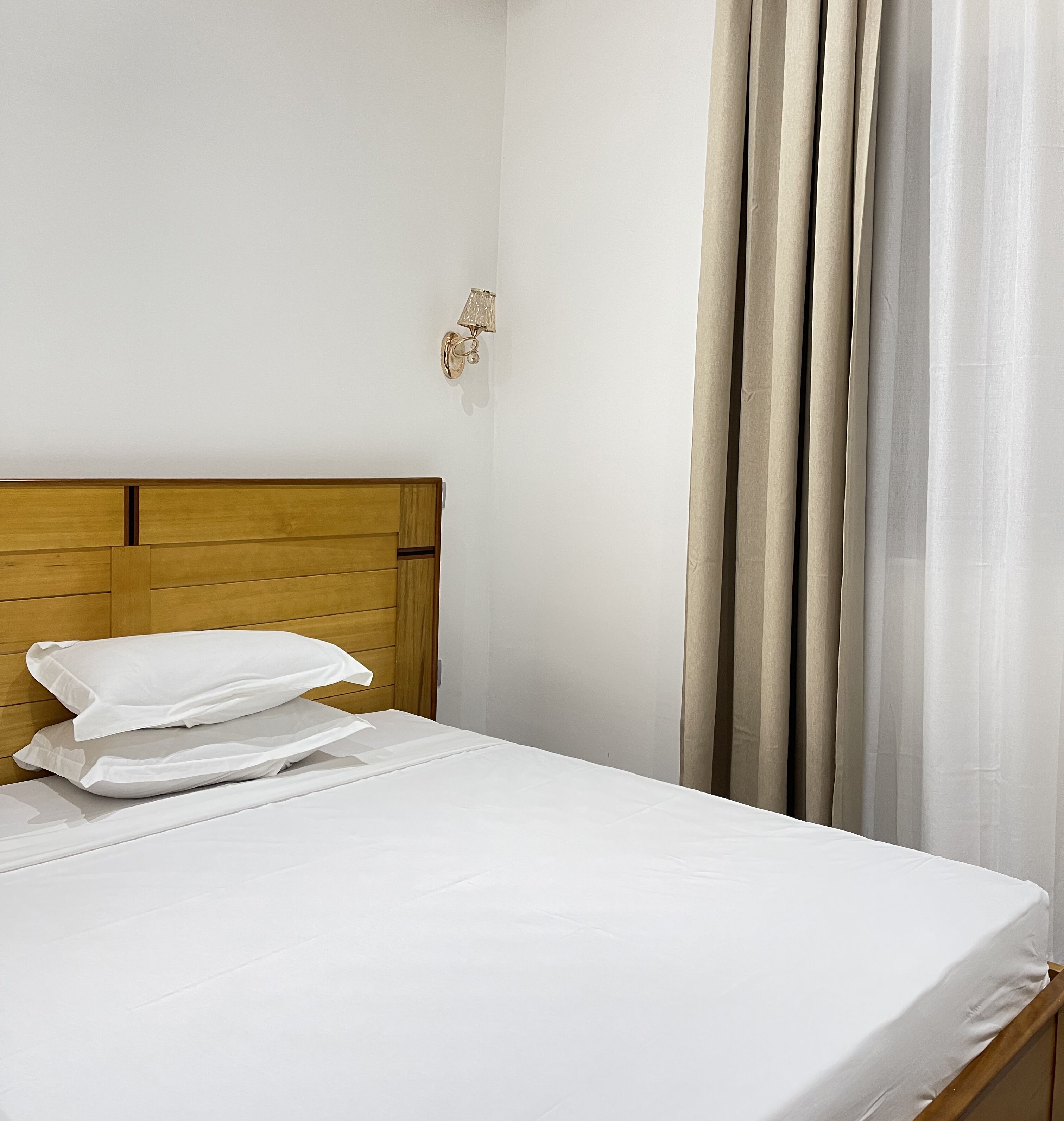 Shalom City Hotel