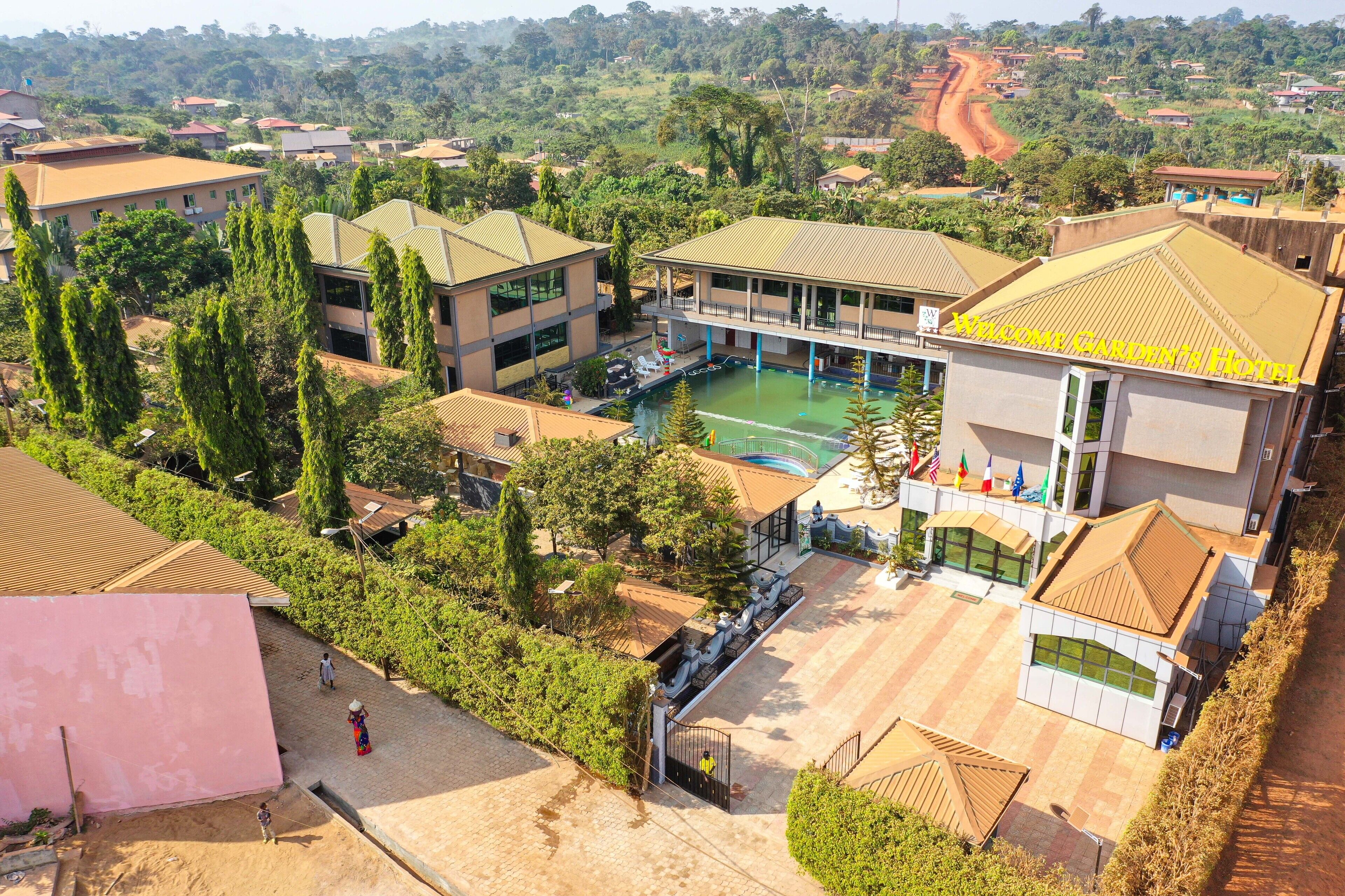 Welcome Garden's Hotel