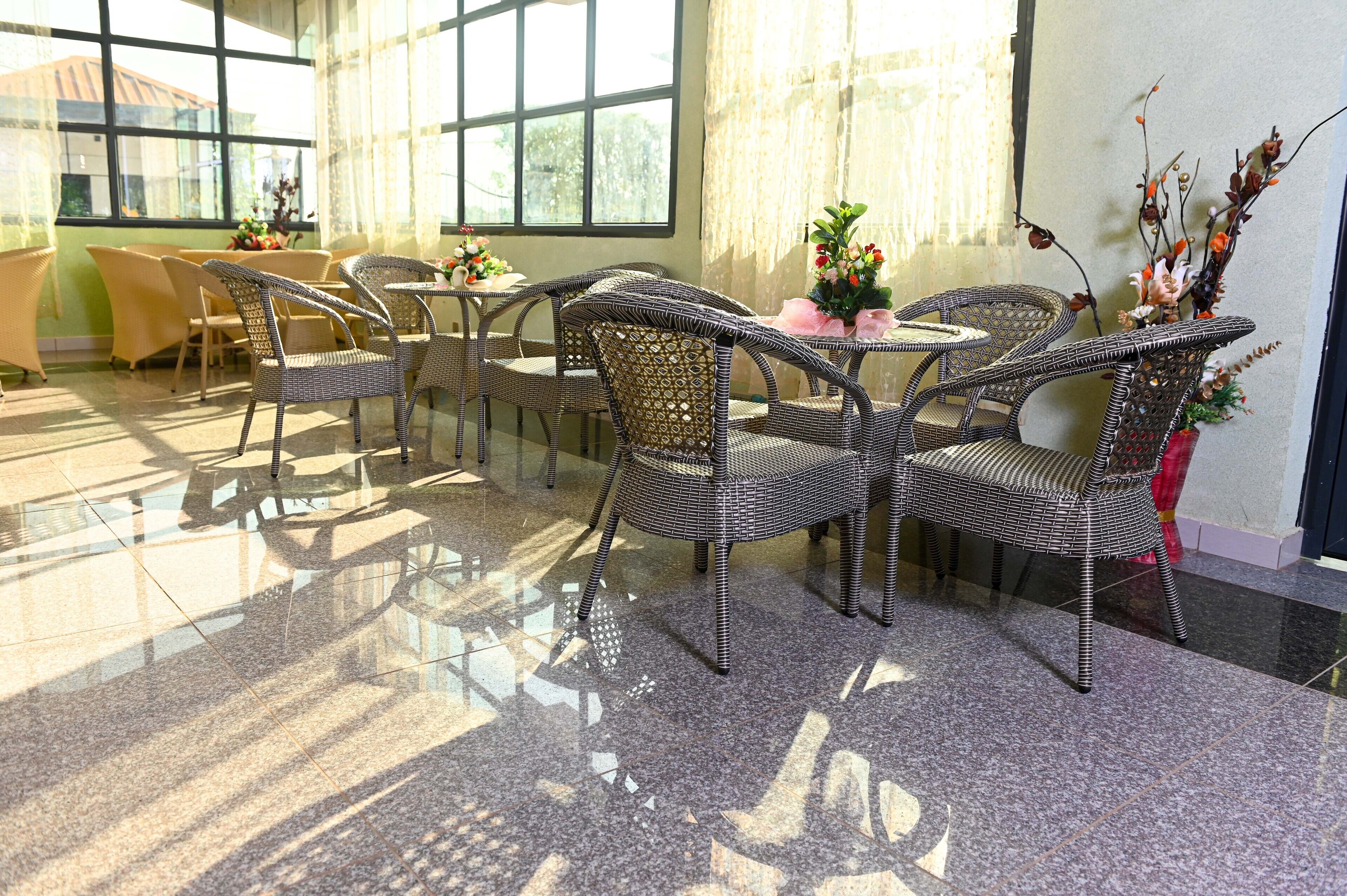 Welcome Garden's Hotel