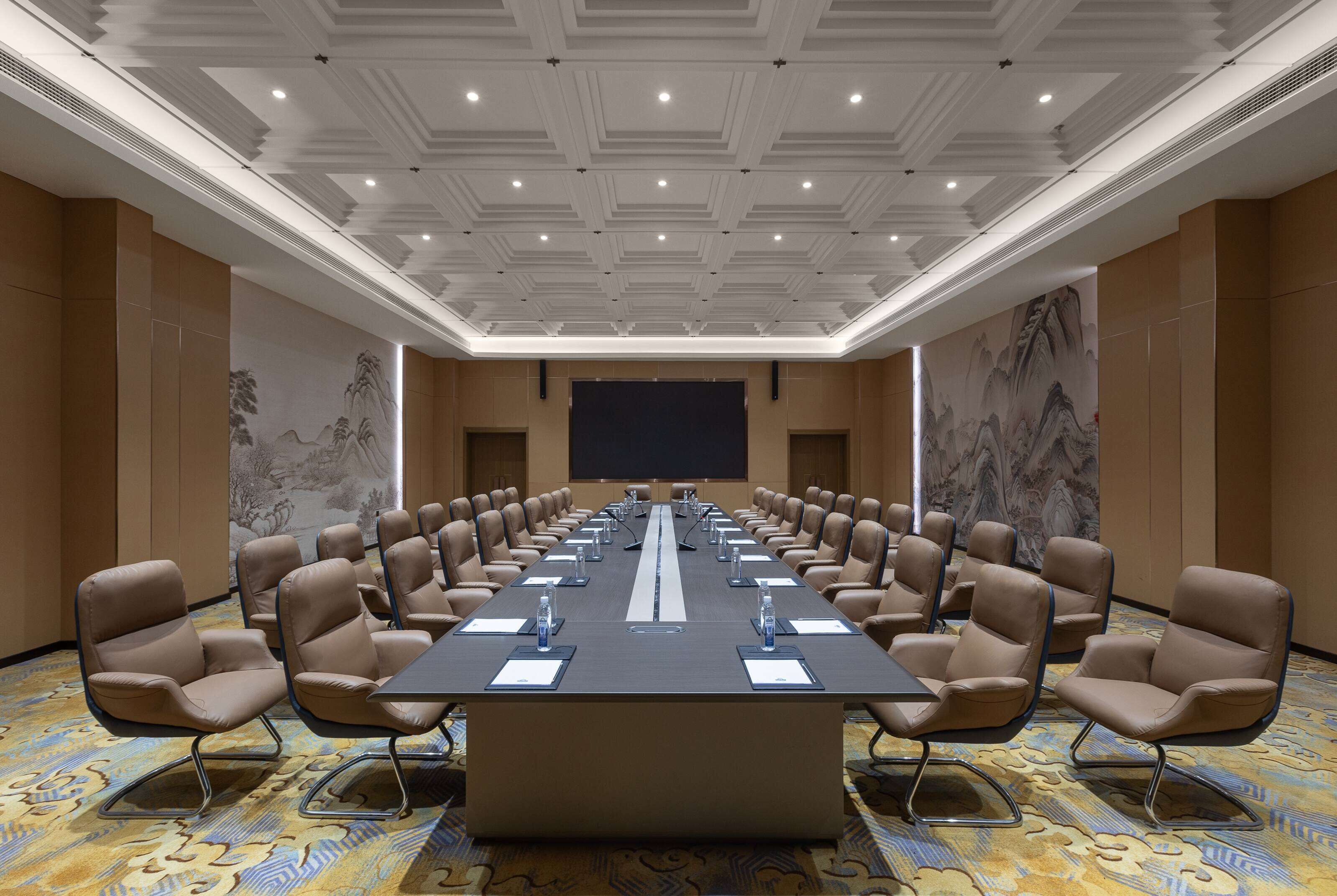 Days Hotel by Wyndham Luzhou Gulin