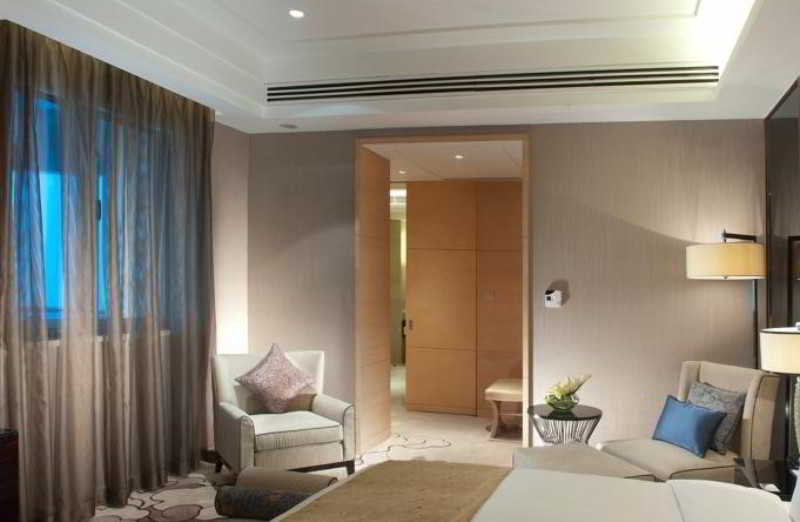 Crowne Plaza Xian