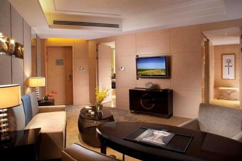 Crowne Plaza Xian