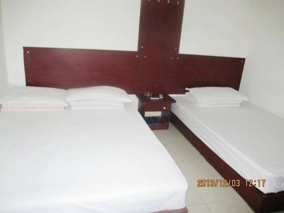 Family Hotel Xijing Apartment