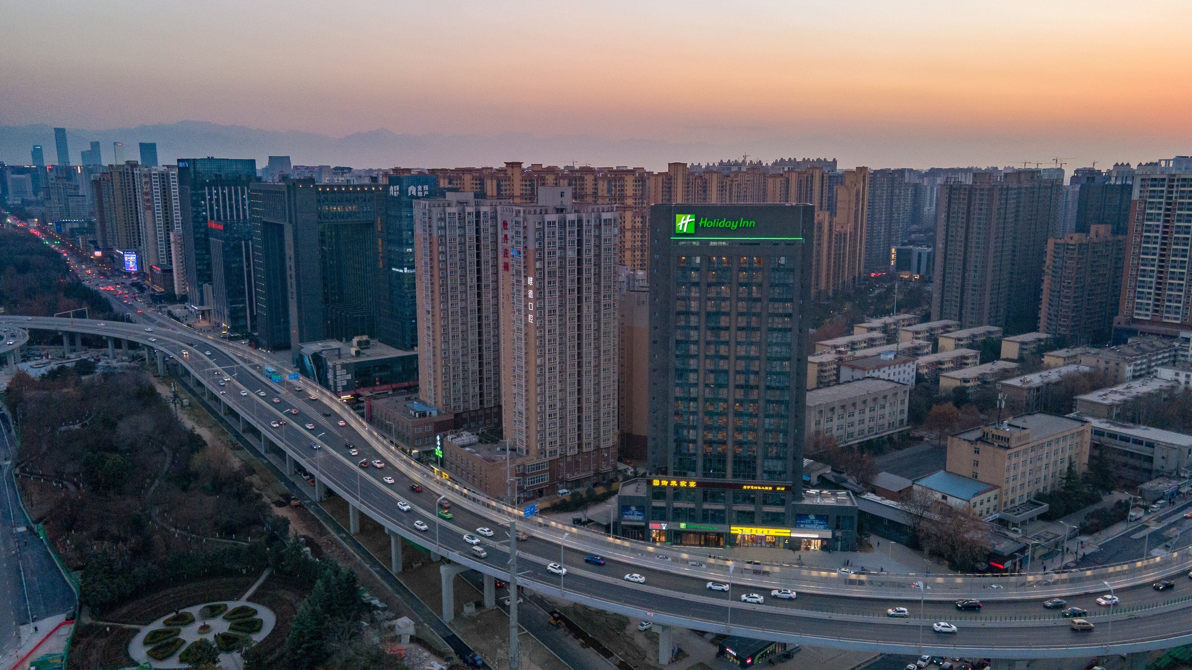 Holiday Inn High Tech Zone