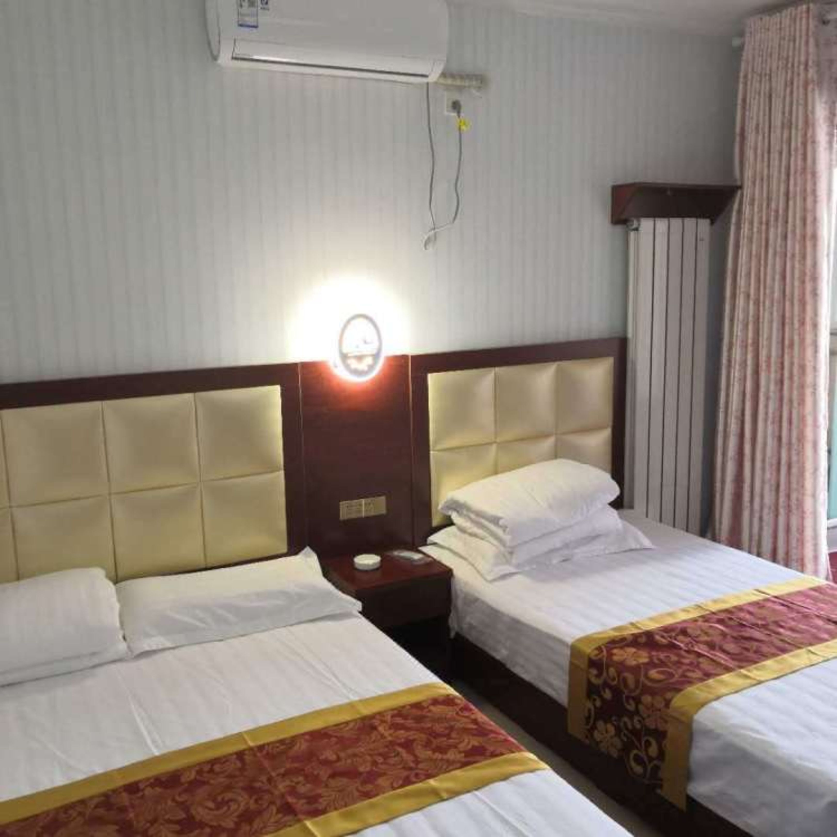 Xi'an Sweet Harbor Apartment Hotel