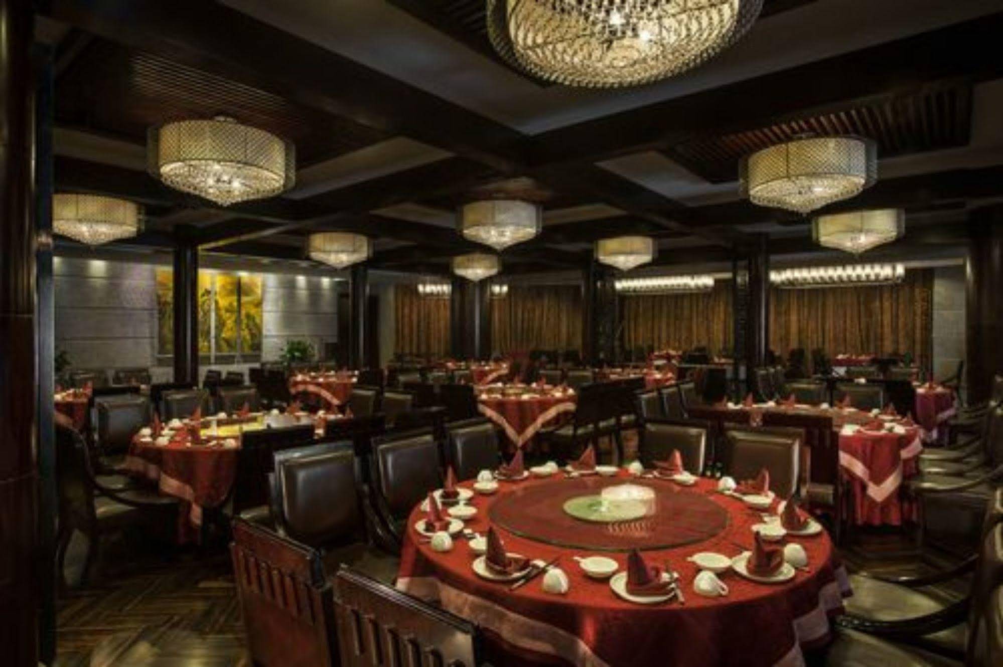 Xi'an Tanglong International Hotel