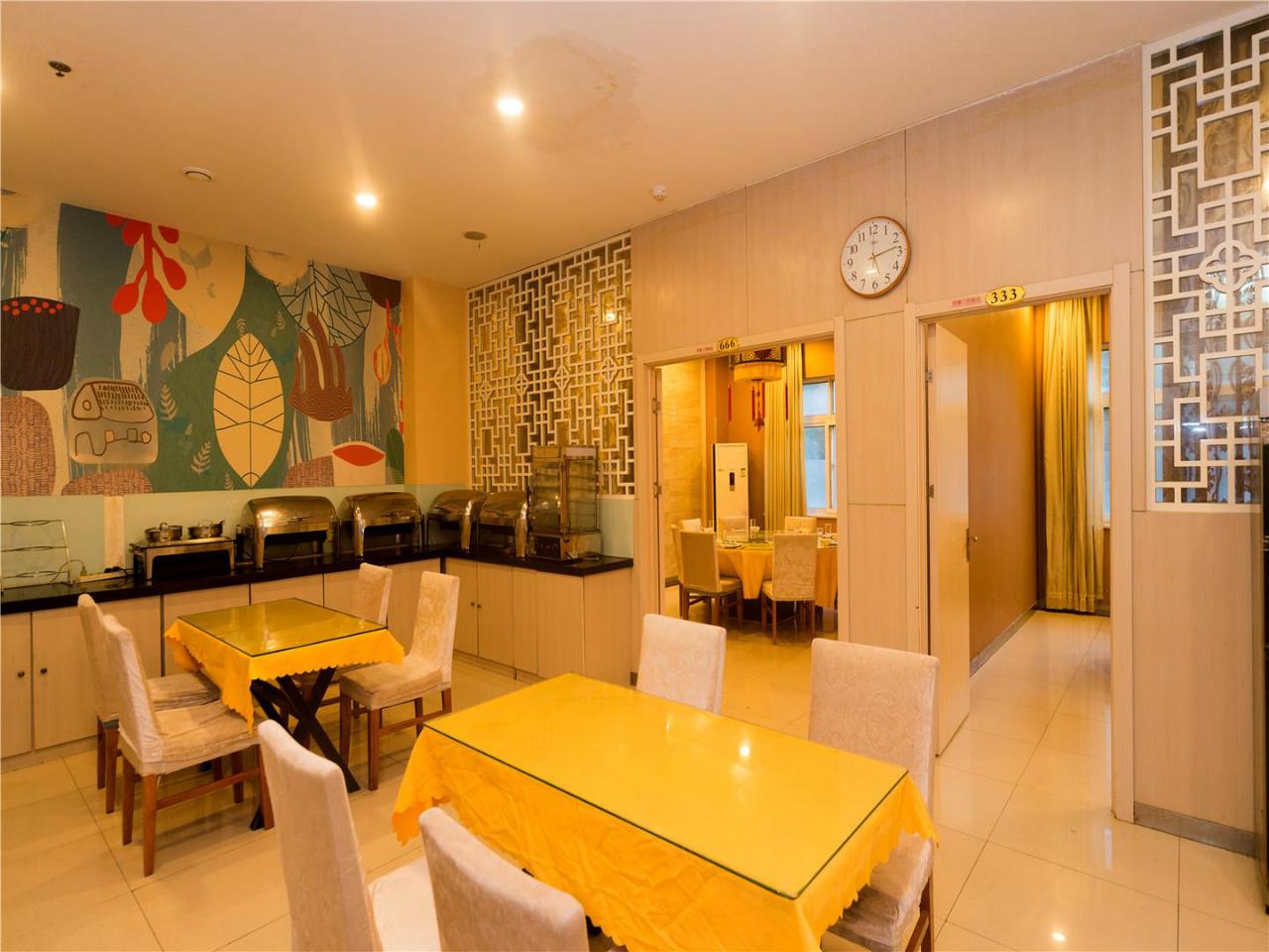 Hanting Hotel Zhengzhou Mianfang Road Zhengda First Affiliated Hospital Subway Station