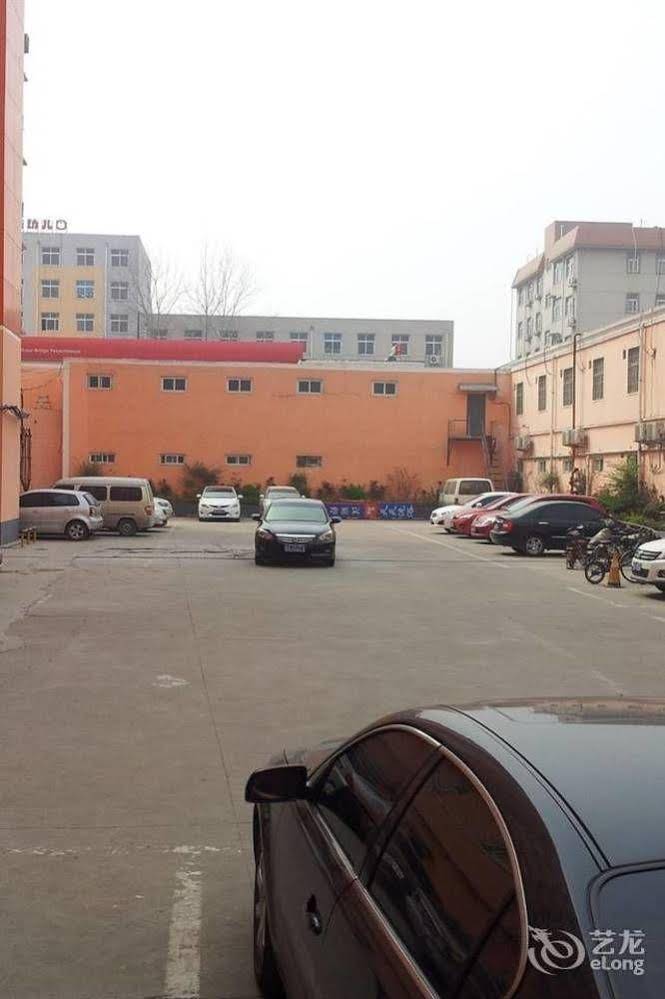 Hanting Hotel Zhengzhou Ruhe Road