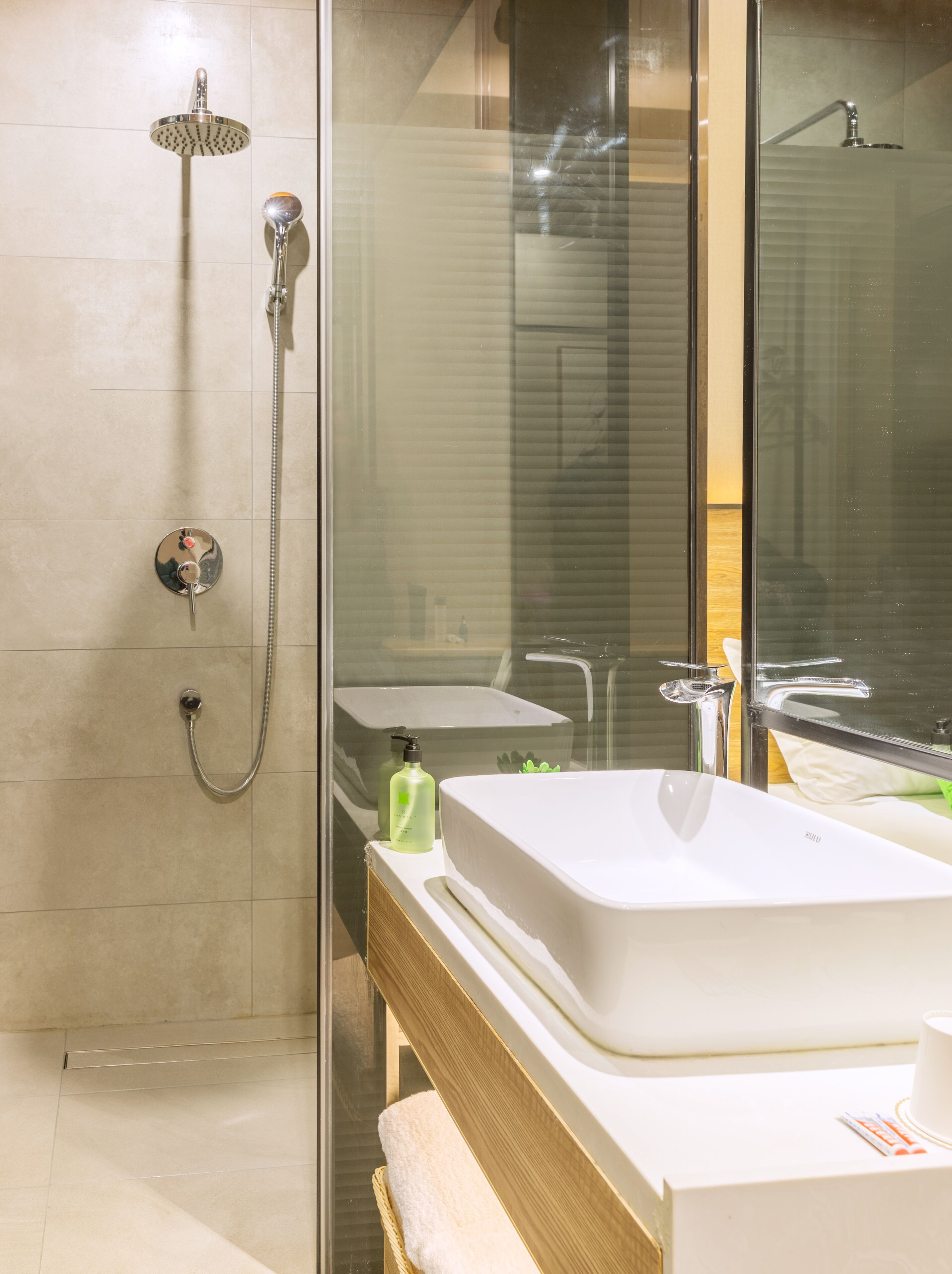 Ibis Styles Zhengzhou International Convention & Exhibitio