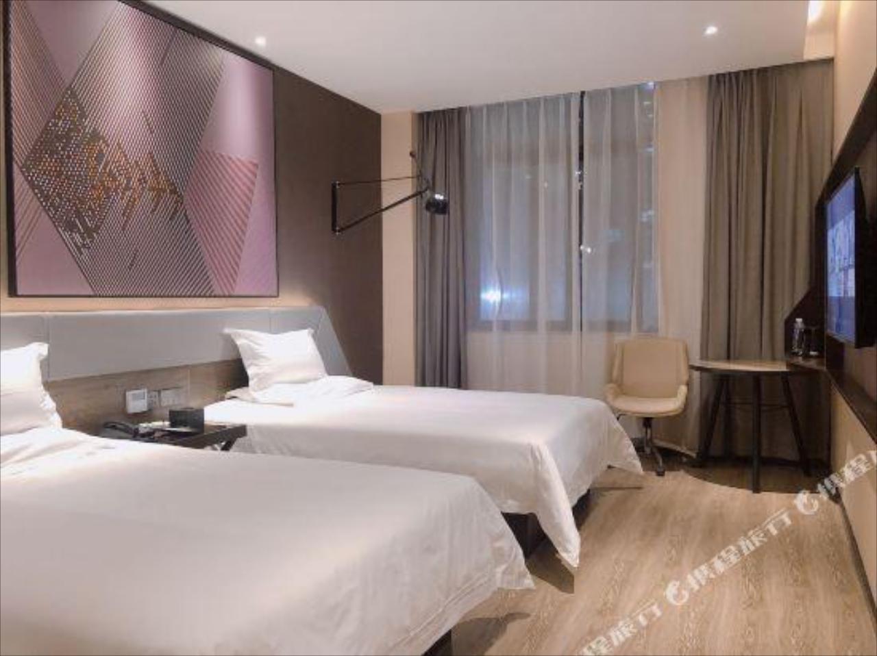 IU Hotels Zhengzhou Zhengdong New District The First Affiliated Hospital of Zhengzhou University
