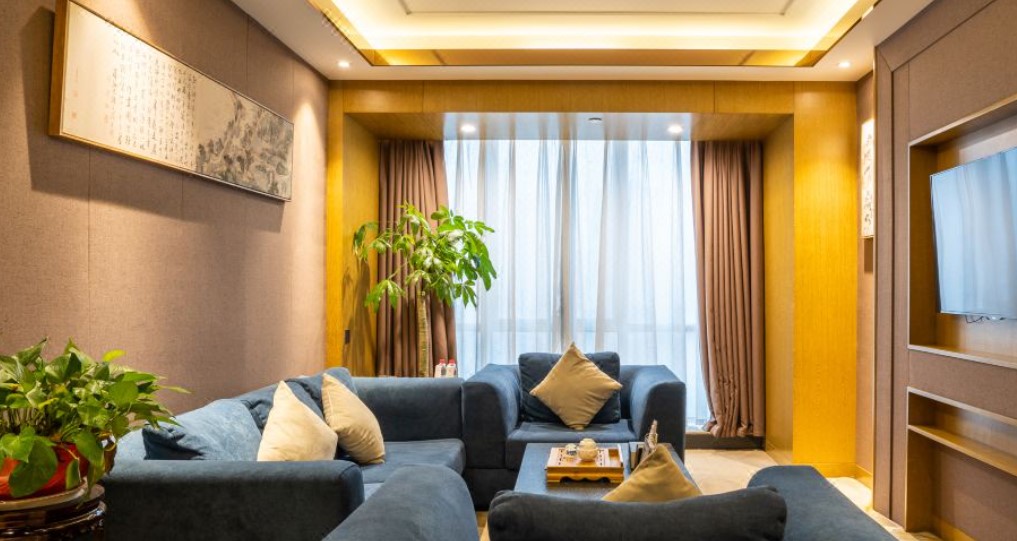 Lvcheng Zhongzhou International Hotel