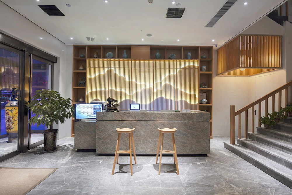 Qianna Baihe Boutique Hotel