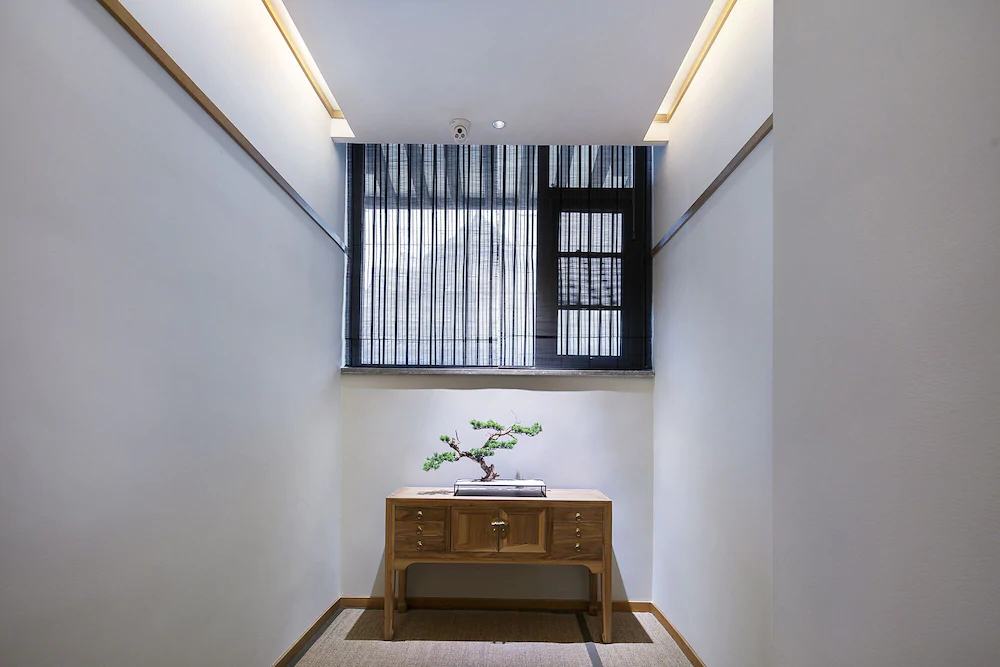 Qianna Yingtang Hotel