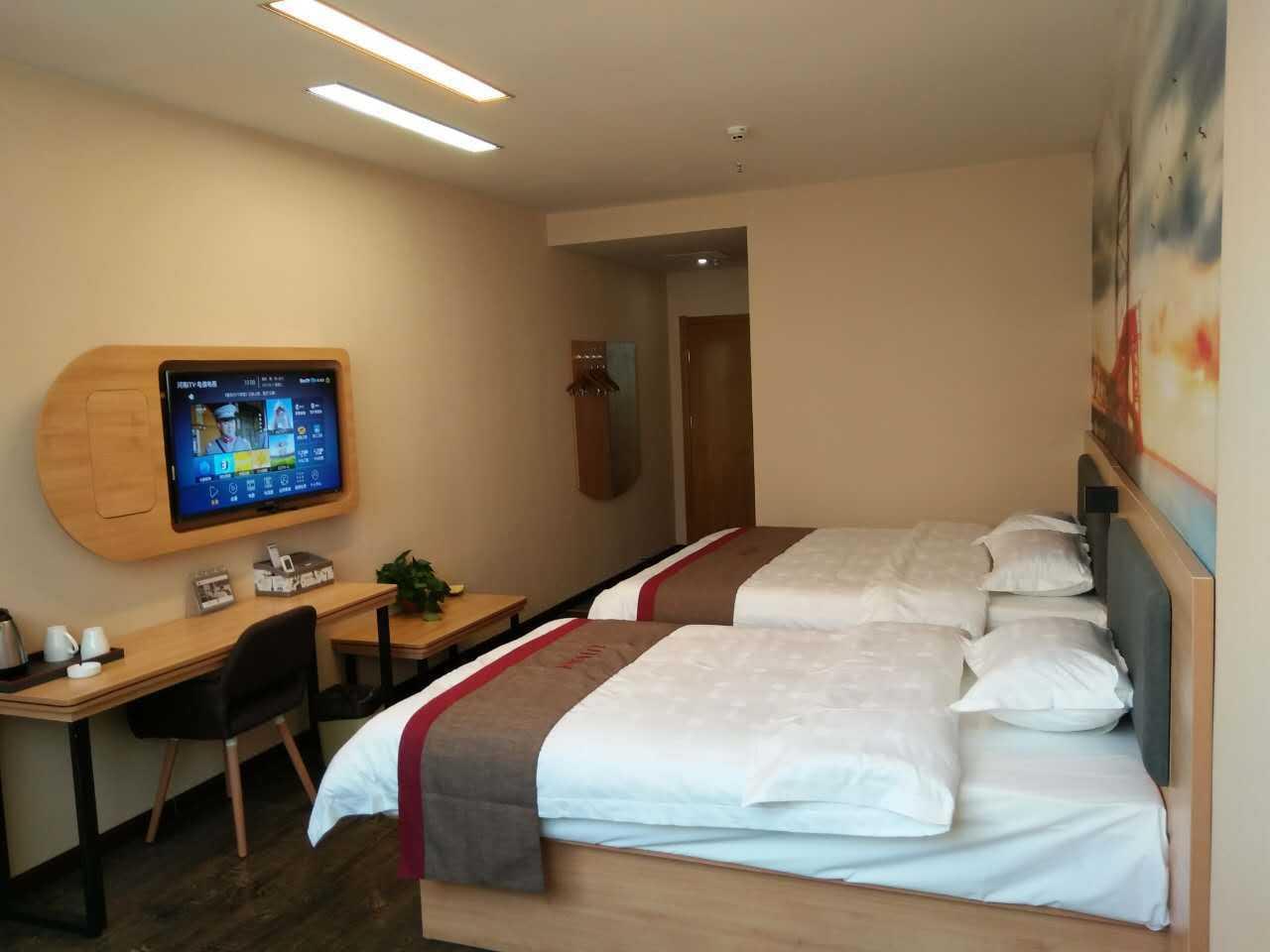 Thank Inn Chain Hotel henan zhengzhou xinzheng city north china road xuanyuan lake