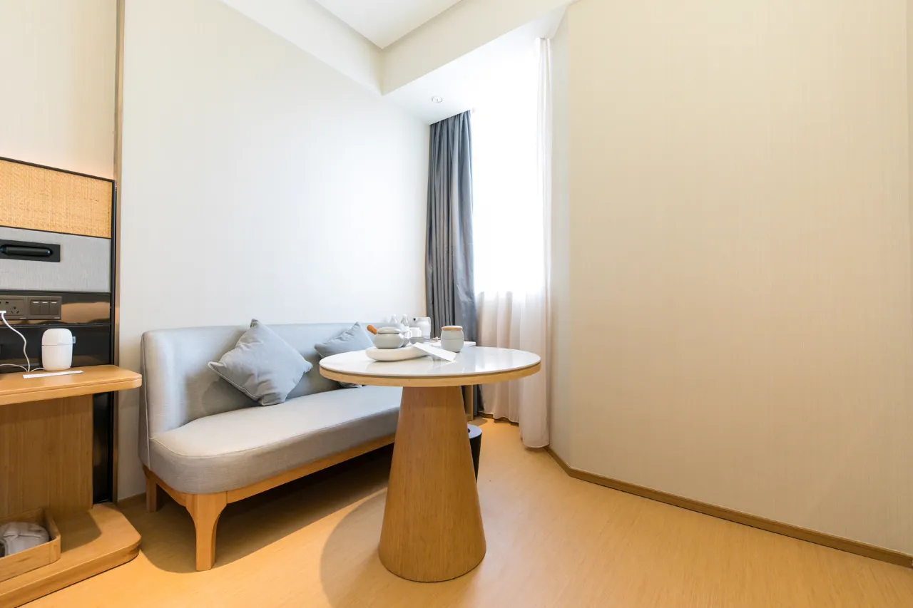 Ji Hotel (Shanghai Hongqiao Maotai Road)