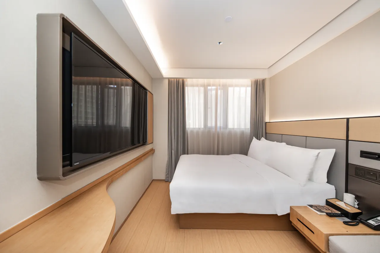 Ji Hotel Shanghai Xietu East Road