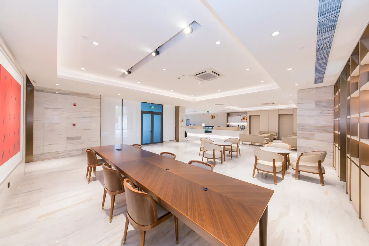 Ji Hotel Shanghai Xuhui Binjiang
