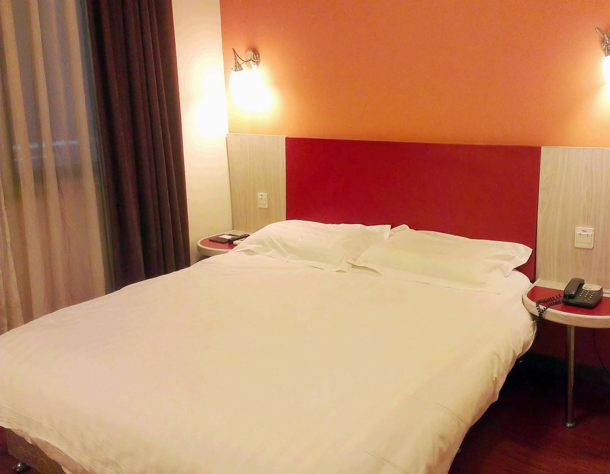 Motel 168