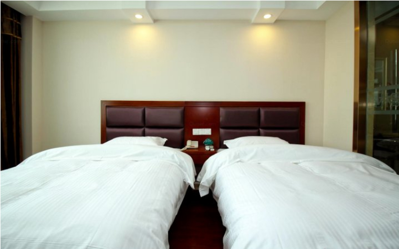 GreenTree Inn AnHui HeFei LongChuan Road South Hefei Railway Station Business Hotel