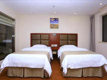GreenTree Inn HeFei Heyu Road Dayun City Express Hotel