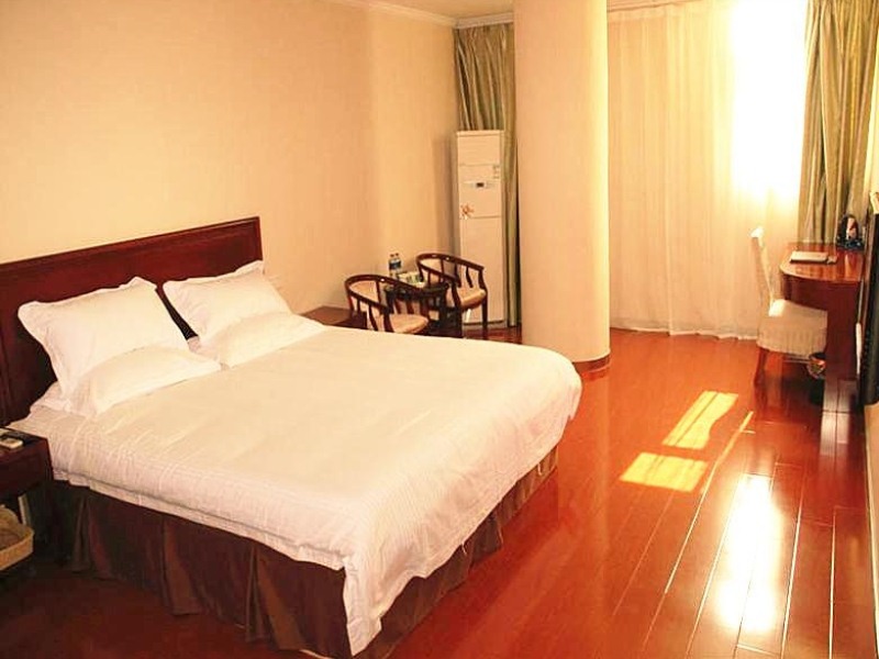 GreenTree Inn Hefei Yaohai District Railway Station Qinggong Mall Express Hotel