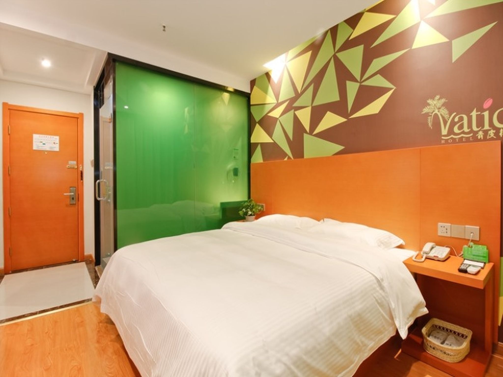 Vatica Hefei Yaohai District Wanggang Road Metro Station Hotel