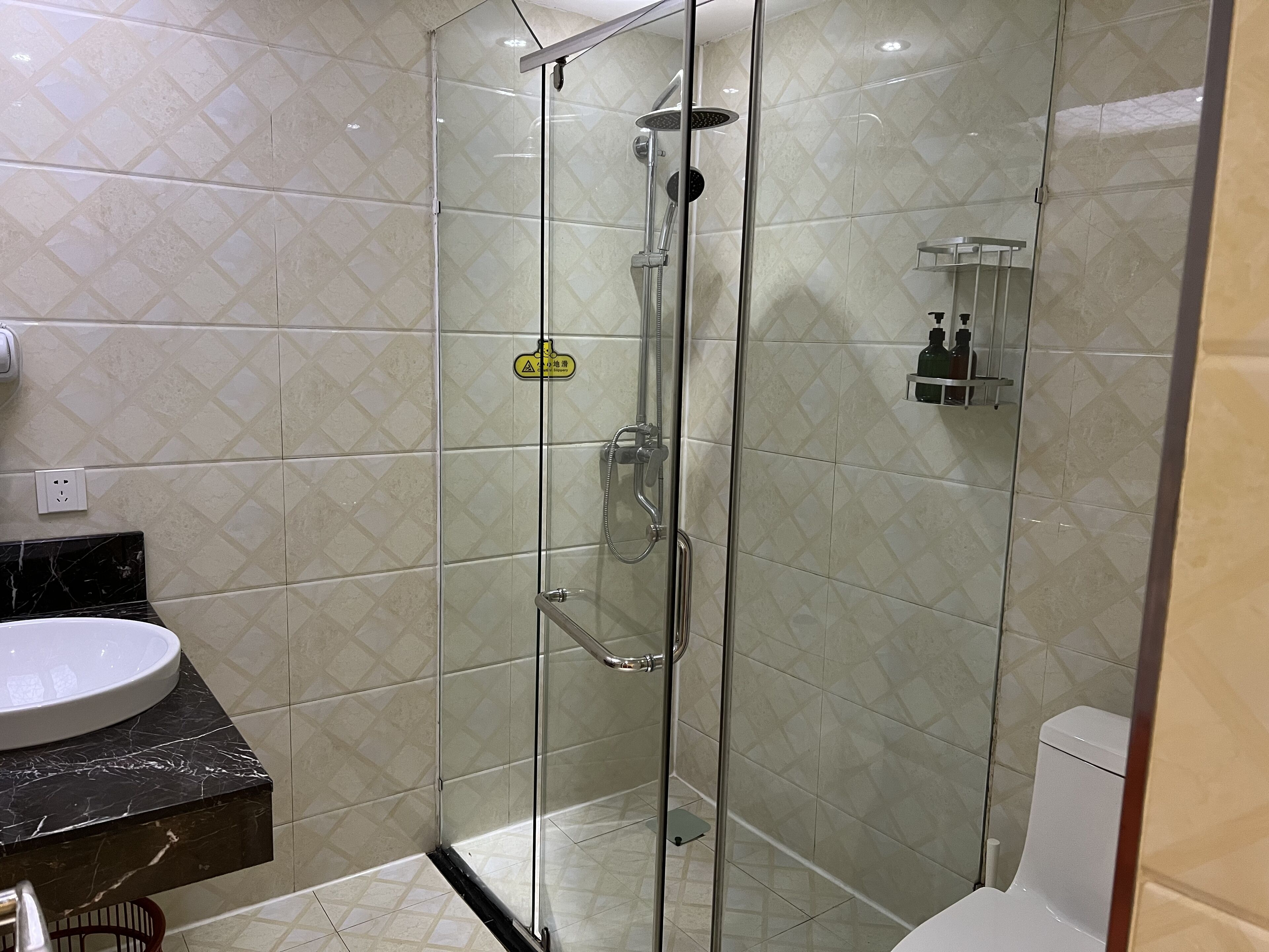 Wesley Rosegarden Lushan