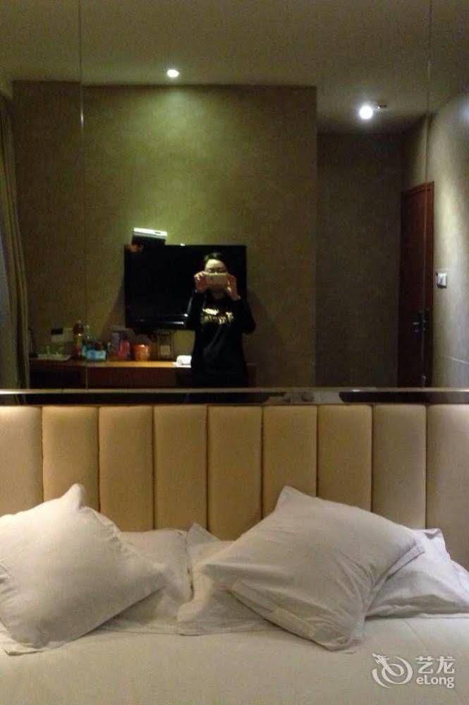 Qingmu Hotel (Ma'anshan Yushan West Road Branch)