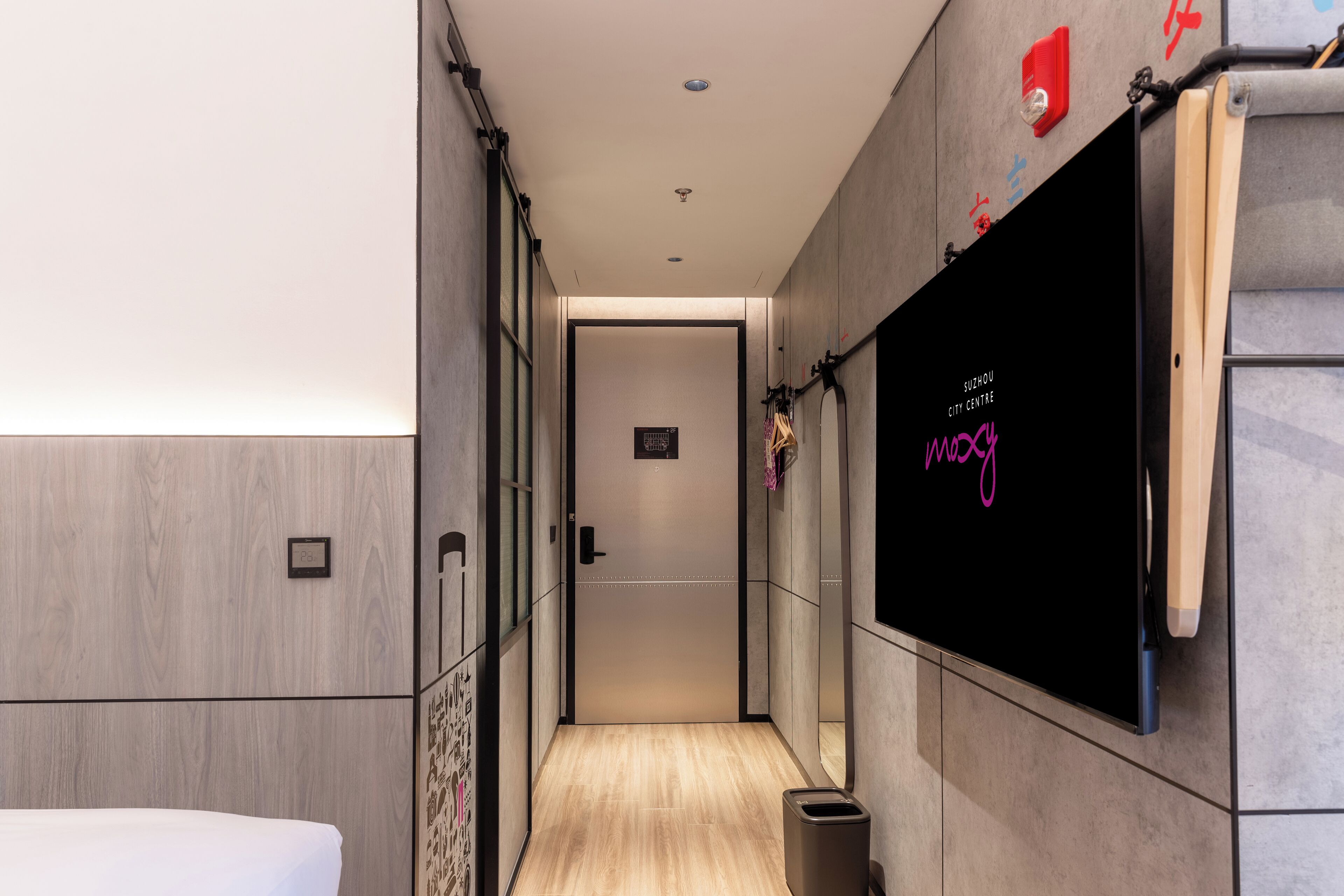 Moxy Suzhou City Centre