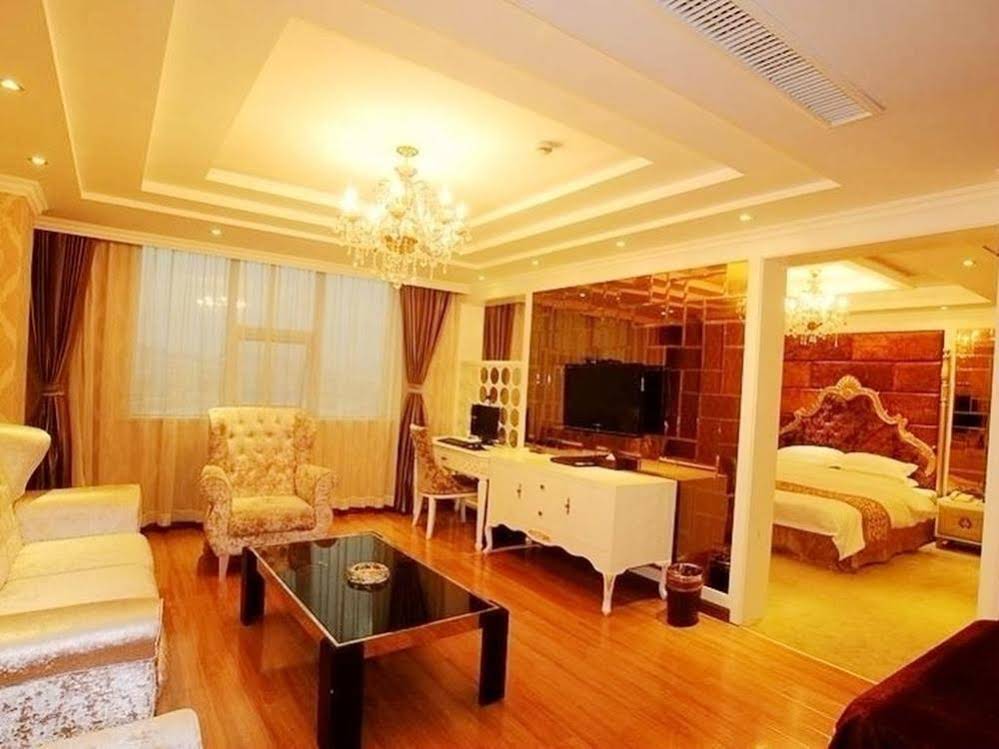 Mannilai International Hotel