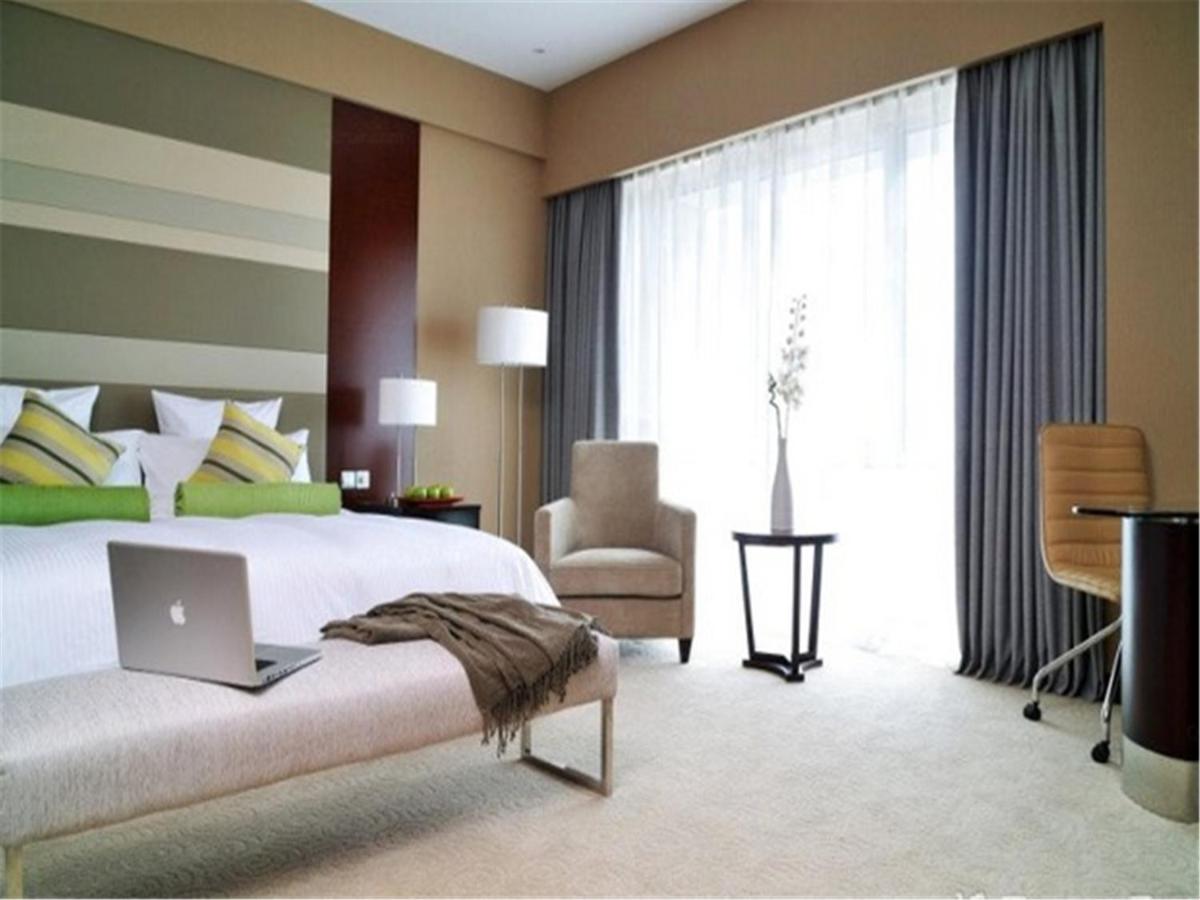 The Qube Hotel