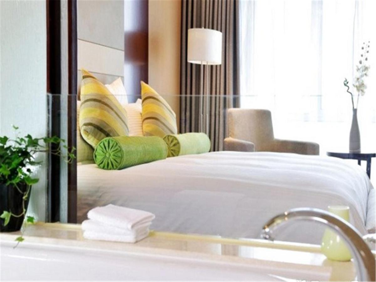 The Qube Hotel