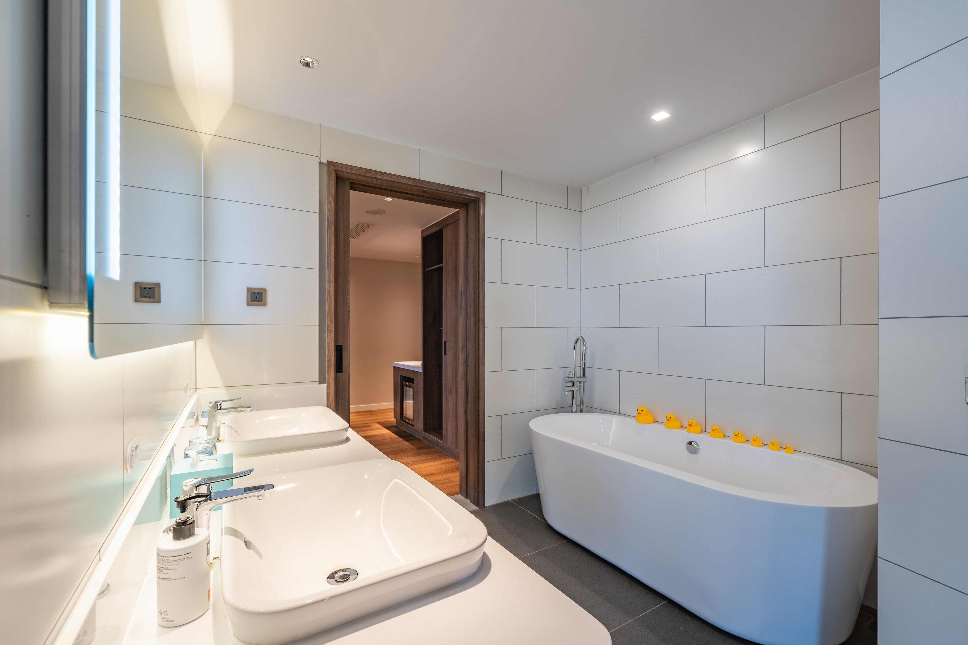 Holiday Inn Express Huludao Seaview