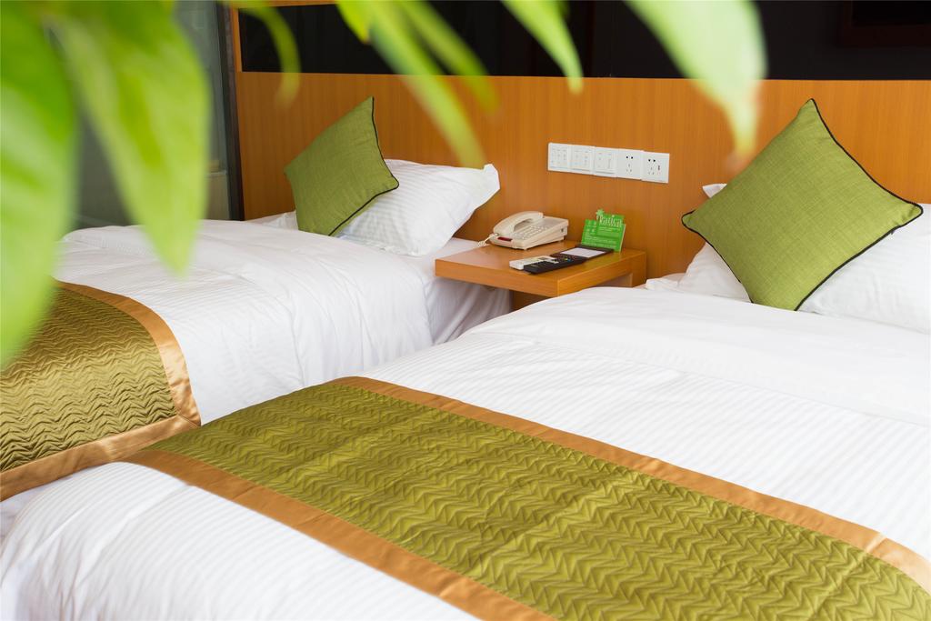 Vatica Shanghai Jiading District Anting Metro Station Moyu Road Hotel