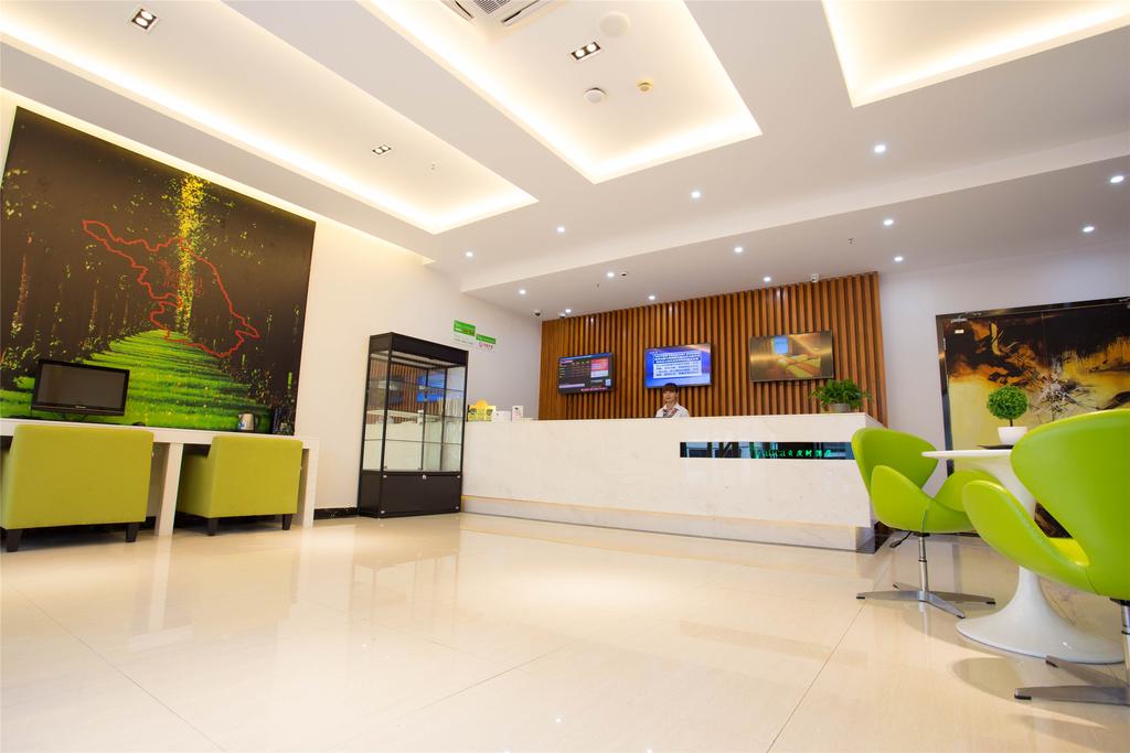 Vatica Shanghai Jiading District Anting Metro Station Moyu Road Hotel