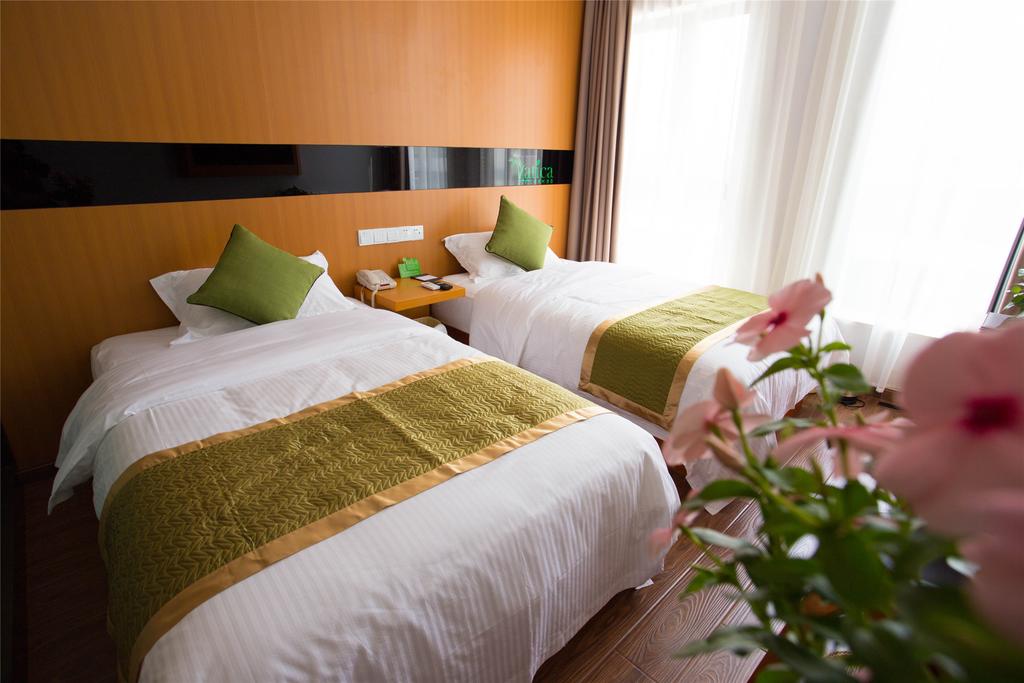 Vatica Shanghai Jiading District Anting Metro Station Moyu Road Hotel