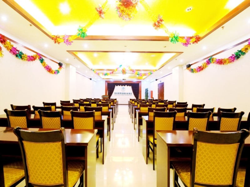 GreenTree Inn YanTai PengLai Free Harbor Hotel