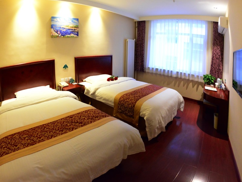 GreenTree Inn Shandong Yantai Penglai Pavilion Beiguan Road Express Hotel