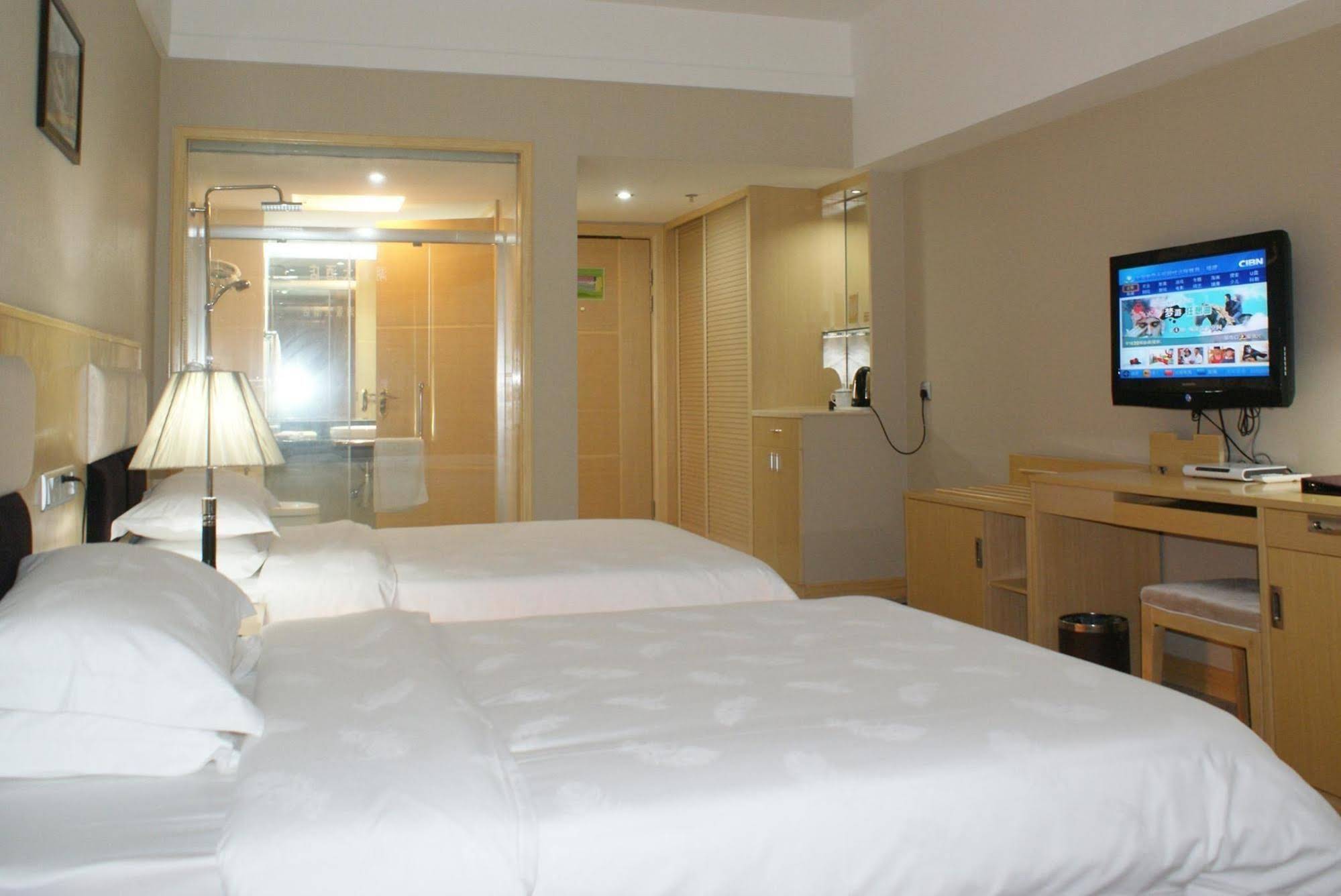Hujing Hotel