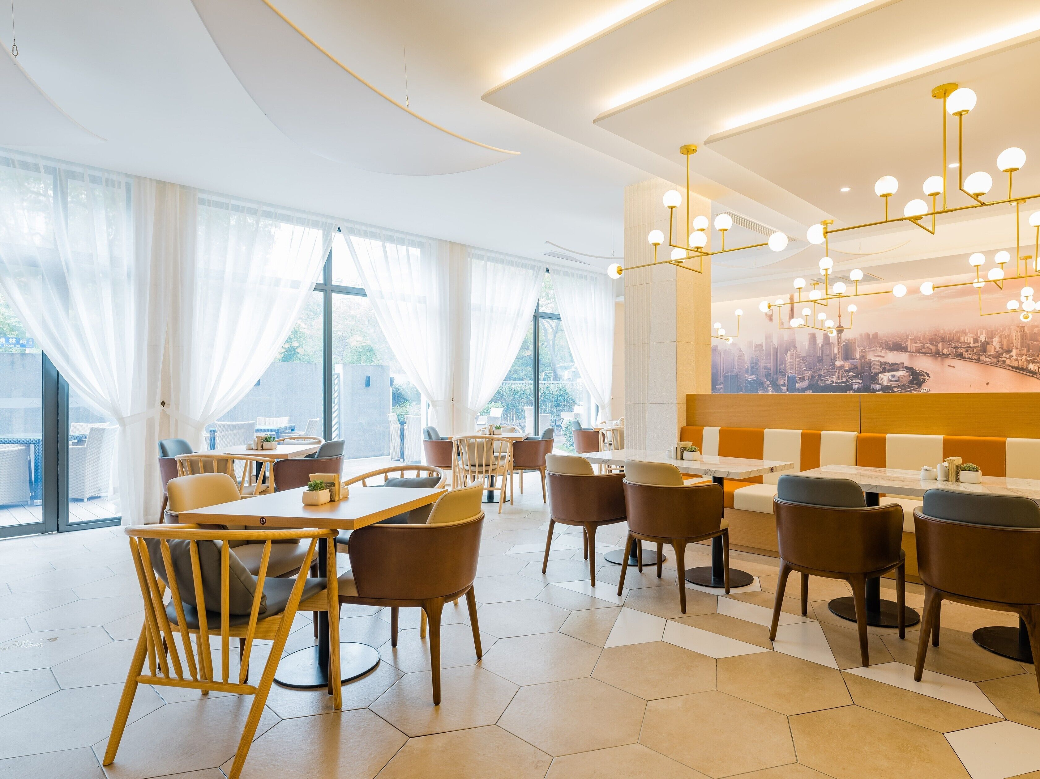 Atour Hotel Gold Beach Qingdao