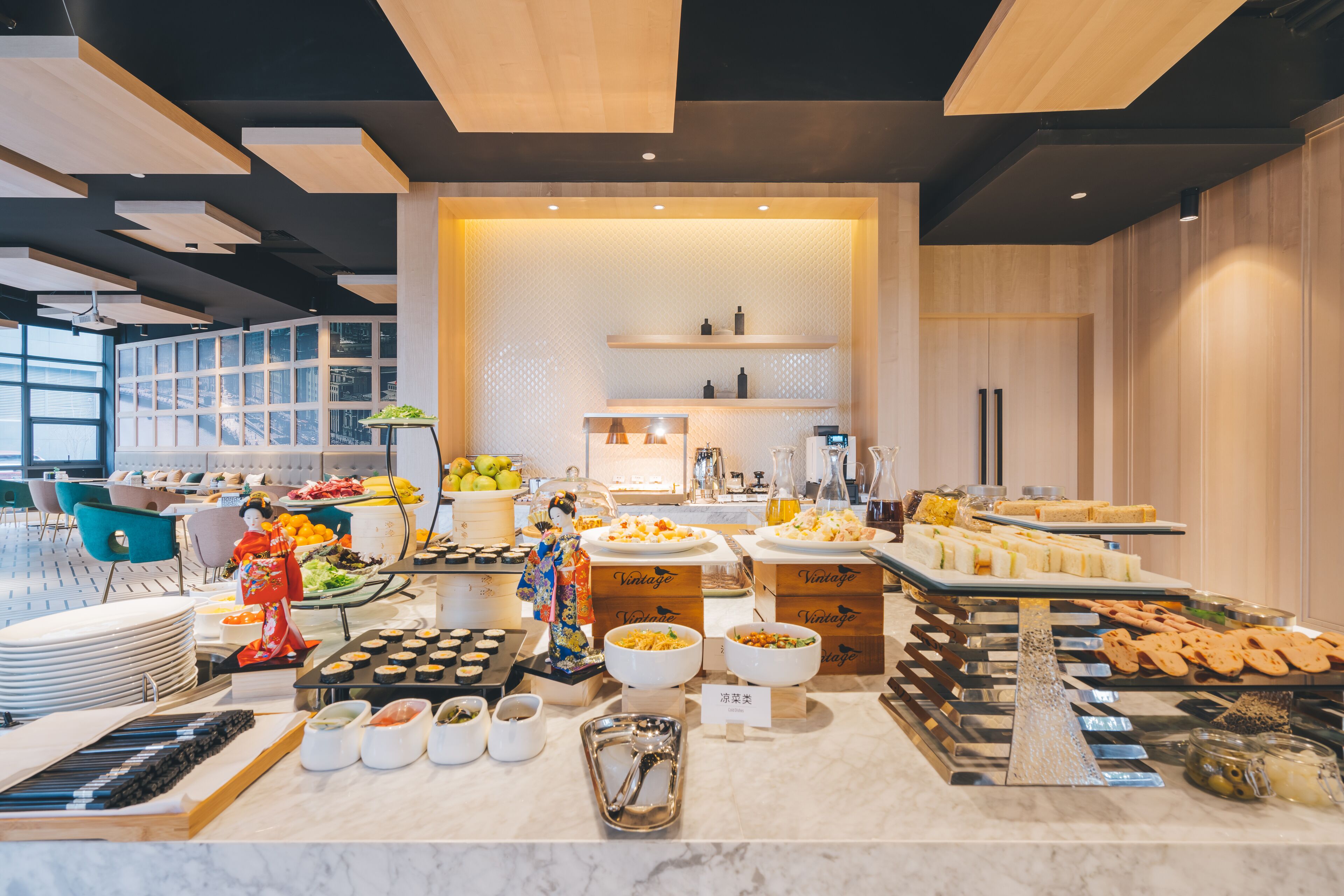 Atour Hotel Gold Beach Qingdao