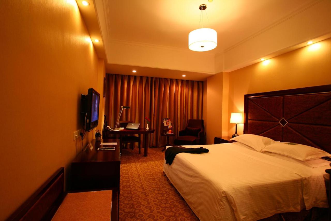 Grand Regency