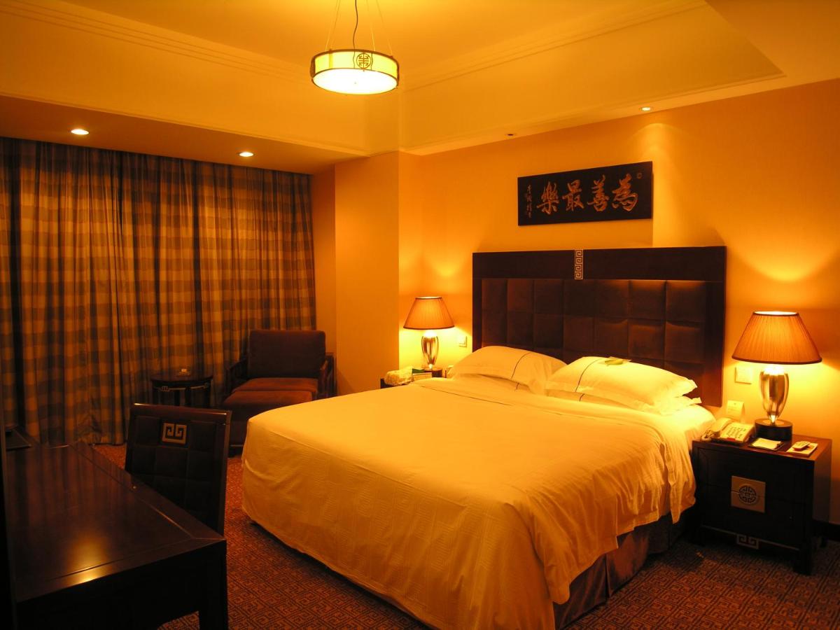 Grand Regency